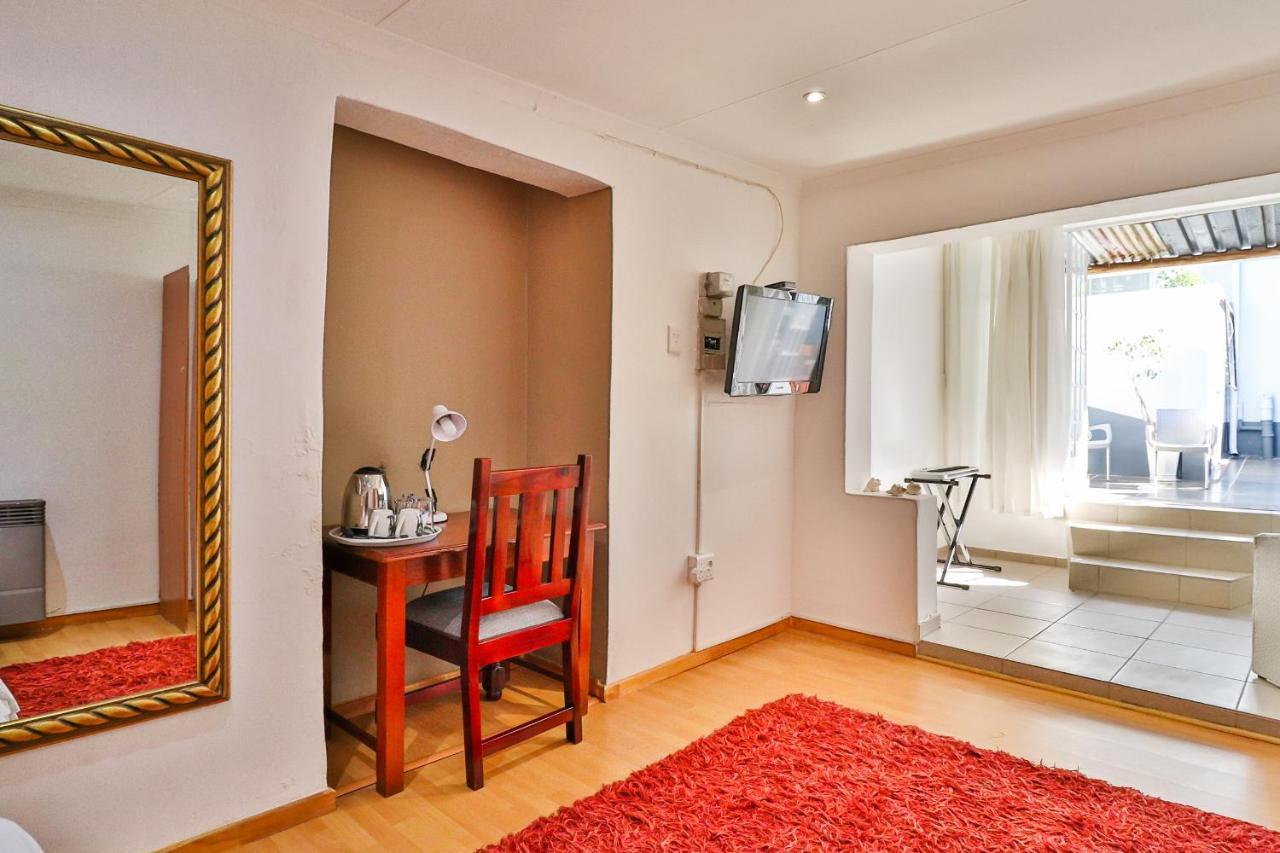 Sunbury Bed And Breakfast 约翰内斯堡 外观 照片