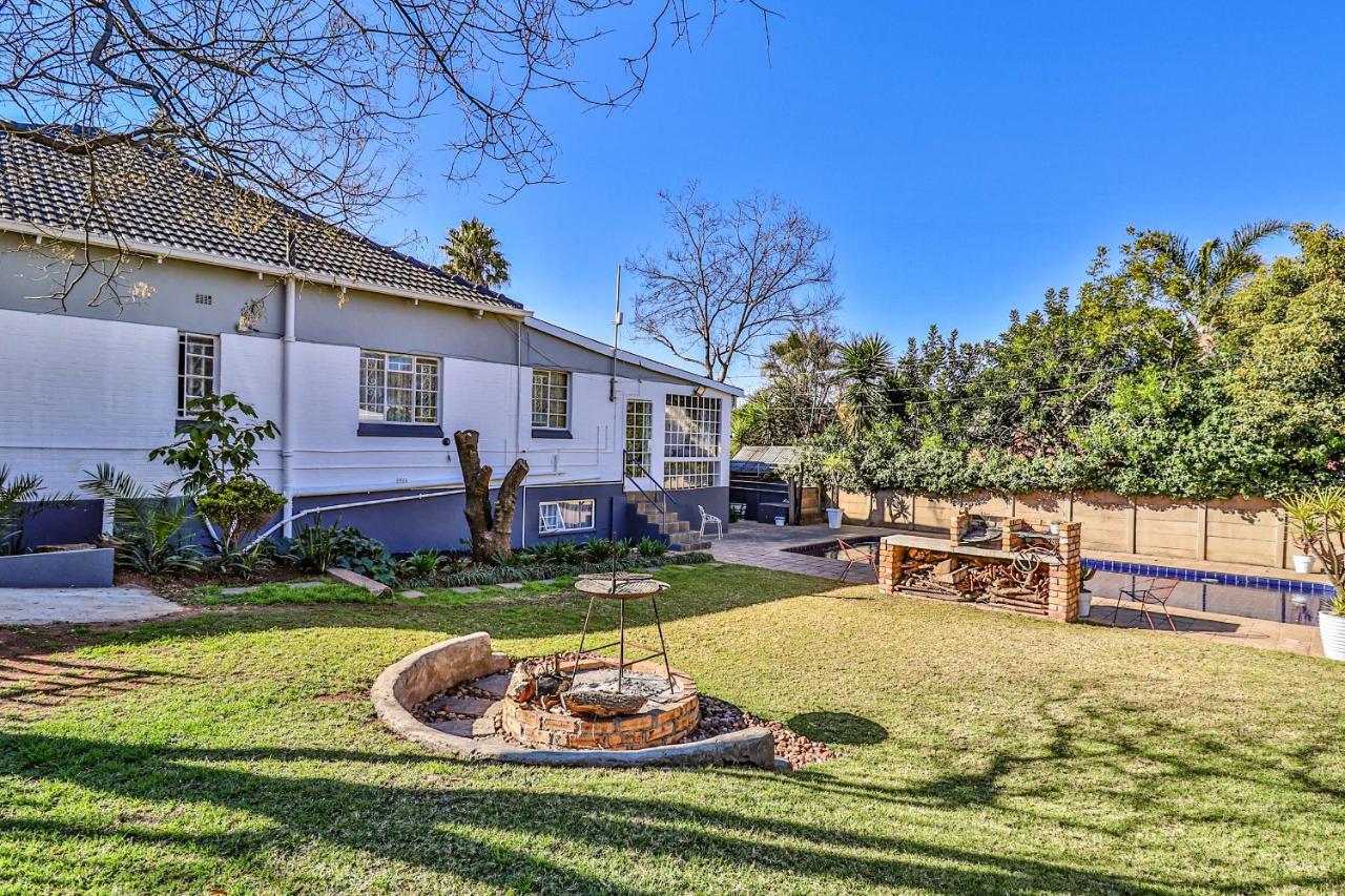 Sunbury Bed And Breakfast 约翰内斯堡 外观 照片